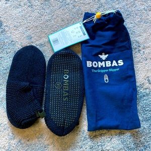 Brand New XS Bombas